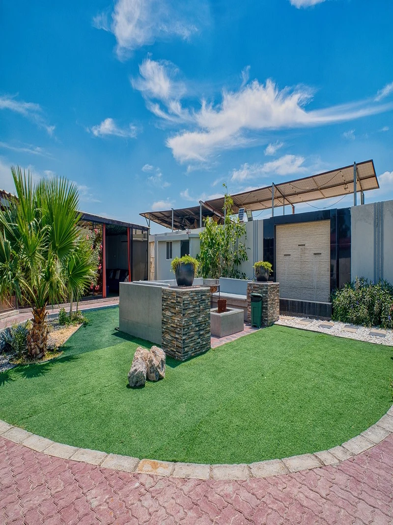 Outdoor Bike Ride & Huge Garden